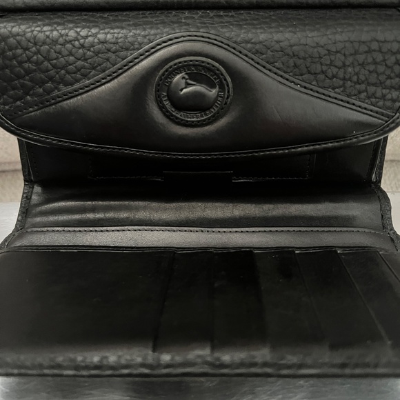 Dooney Bourke Bucket handbag and matching Wallet - Picture 12 of 15